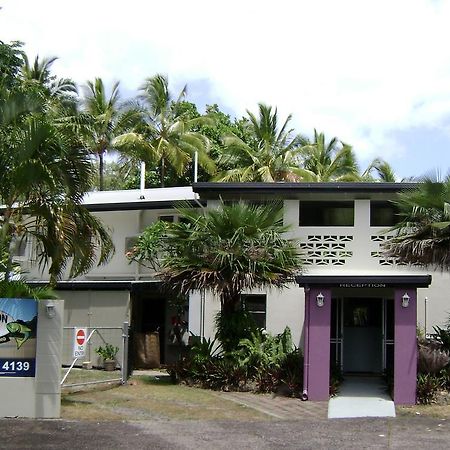 Bramston Beach Motel 외부 사진